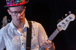 guitare-chant-piano-batterie-drum