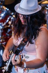 guitare-chant-piano-batterie-drum